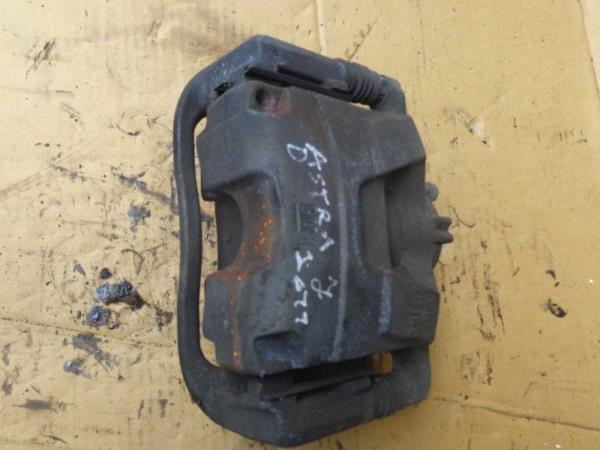 MACHOIRE AVANT DROITE OPEL / CHEVROLET - Vue 1